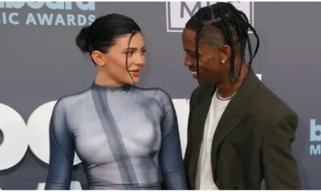 Travis Scott ‘disses’ Kylie Jenner on camera at the 2022 BET Awards?