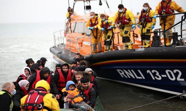 Concerns voiced in the UK over prosecution and the transfer of asylum seekers