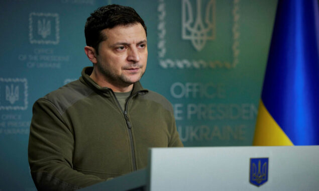  Zelenskyy calls ‘maximum’ sanctions on Russia in Davos talk