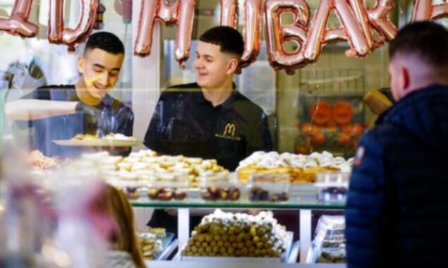 Muslims in Dutch celebrate Eid al-Fitr