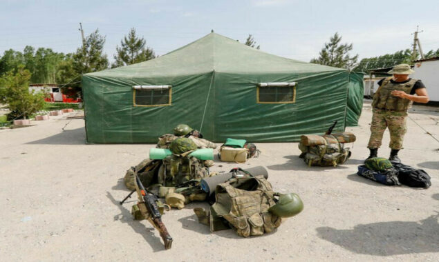 Kyrgyzstan says 3 killed after Uzbek forces