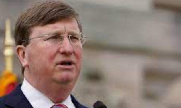 Mississippi Governor ignores questions about prohibiting contraception If Roe v. Wade is overturned