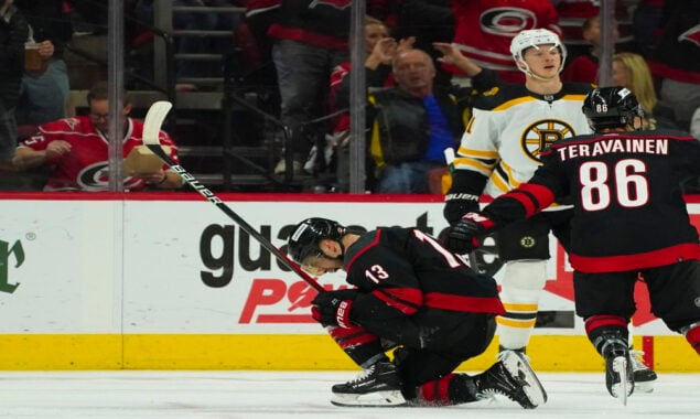 Carolina Hurricanes beat Boston Bruins in Game 7