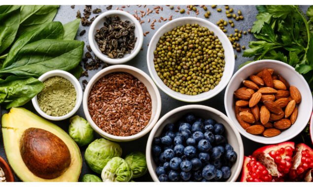 Antioxidant Status is Associated with a Lower Risk of Alzheimer’s Disease and Dementia