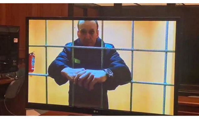 Kremlin critic Navalny appeals jail sentence