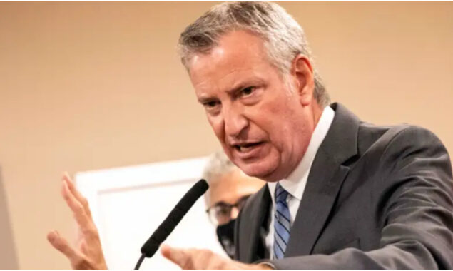 Bill De Blasio, the former mayor of New York, is considering run for Congress.