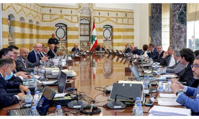 Lebanon cabinet passes financial recovery plan during last session