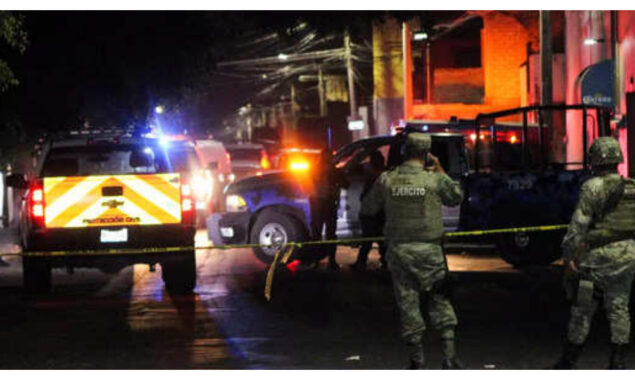 Ten dead in attack on bars, hotel in central Mexico: authorities