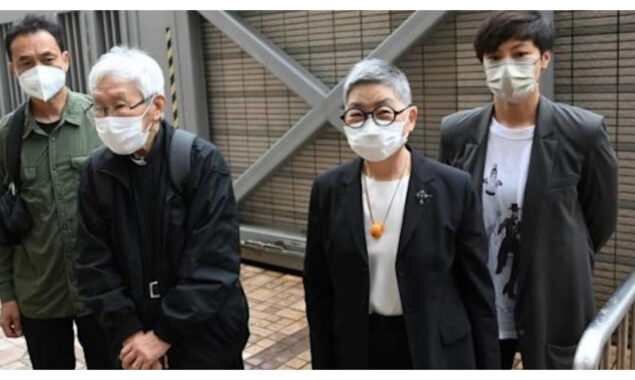 Elderly Hong Kong cardinal holds mass after court appearance