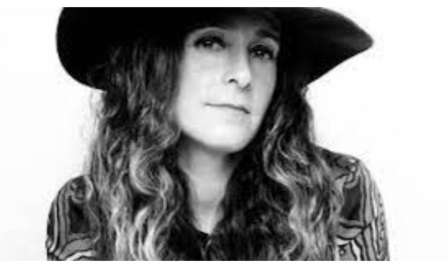 Nicole Buffett Offers Her Views on NFT Art and Its Love for This