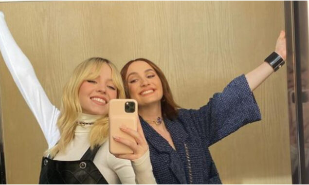 Maude Apatow and Sydney Sweeney play sisters Cassie and Lexi Howard