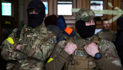 The last stronghold of Mariupol is being evacuated by Ukrainian forces