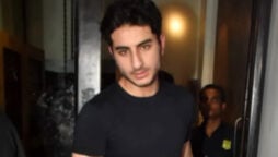 Ibrahim Ali Khan and Mahikaa Rampal have a gala time as they party with friends