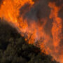 US southwest wildfire advances