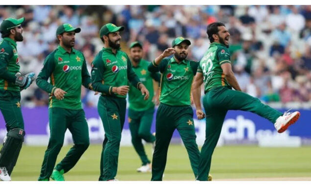Pakistani cricketers expecting to get huge rise in their contract retainer fees