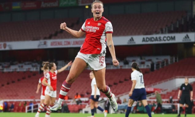 Arsenal’s Caitlin Foord scores ‘worldie’ to keep their ambitions of winning Women’s Super League alive