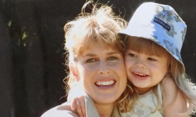 Bindi Irwin pays tribute to mother Terri