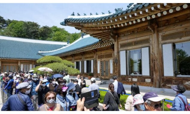 Blue House in South Korea is now open to the public