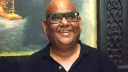 Satish Kaushik accused the airline of exploiting travelers