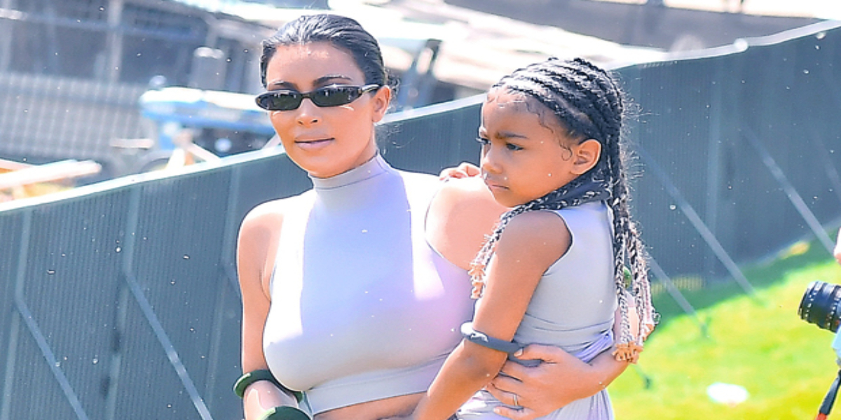 Kim Kardashian with north
