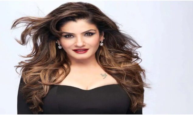 Raveena Tandon clapped back at a troll that compared her to Sonam Kapoor