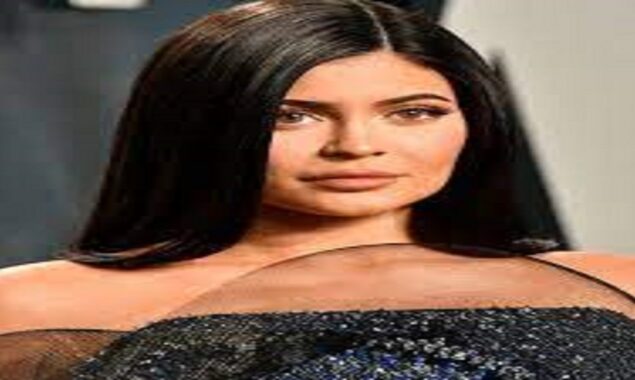 Kylie Jenner shares she’s at long last ‘getting her character back’ subsequent to persevering through post pregnancy battles