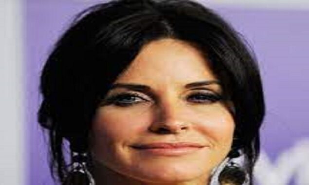 Courteney Cox affirms returning for Scream 6 film, prods her job as Gale Weathers
