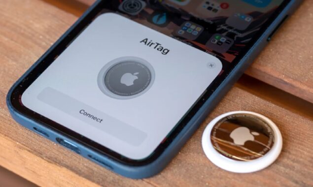A family tracked by Apple AirTag throughout their visit to Disneyworld
