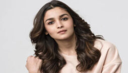 Alia Bhatt is on her way to shoot her Hollywood film