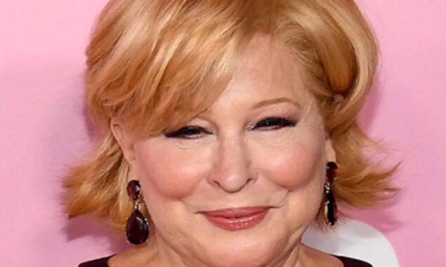 Bette Midler under fire for advising moms to breastfeed infants over baby formula shortage
