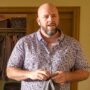Chris Sullivan of ‘This Is Us’ announces his fatherhood with a lovely video
