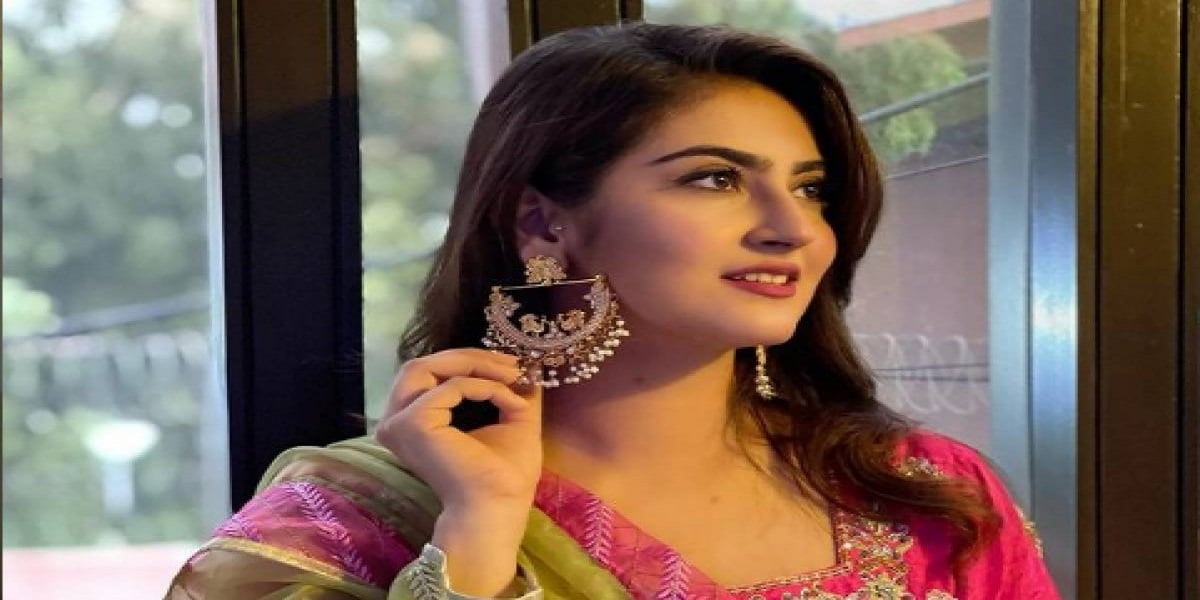 Hiba Bukhari