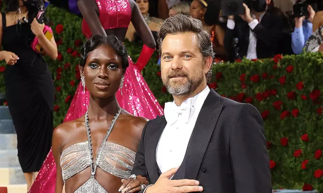 Joshua Jackson Jokes His Met Gala 2022 Look