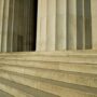 After Georgetown seniors leave broken bottles, the Lincoln Memorial shuts.