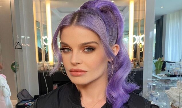Kelly Osbourne completes one year of recovery after a relapse