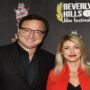 Kelly Rizzo claims she’s still in communication with Bob Saget after his death: ‘He’s still my husband,’ she says
