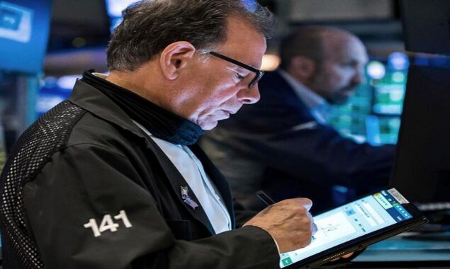 Tech sector leads stocks lower as inflation remains high