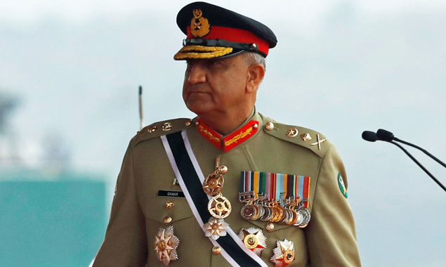 COAS lands in Karachi
