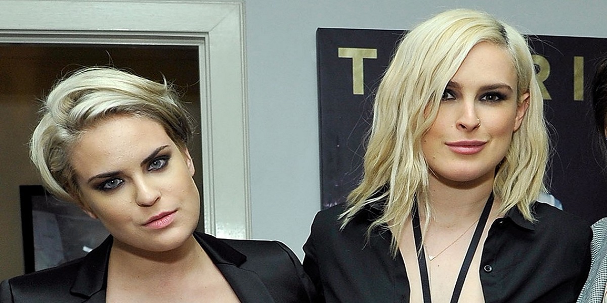Rumer Willis and Tallulah Willis