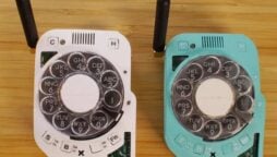 If you are tired of smartphones, try a SIM dial phone