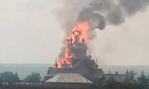 Zelensky: All Saints church in Sviatohirsk is destroyed after Russian shelling