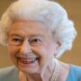 In a new royal outing, the Queen surprises Britons with an update on her health