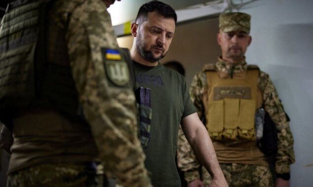 The conflict in Ukraine: Russia’s goal is to ‘destroy’ Donbas, Zelensky says