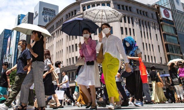 Japan requests that 37 million people turn off their lights.