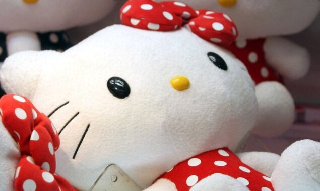 After becoming viral, Hello Kitty company signs a partnership with China.
