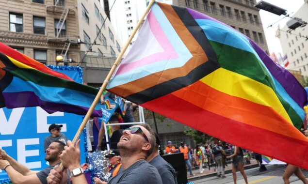 Amazon limits LGBT-related products in the United Arab Emirates