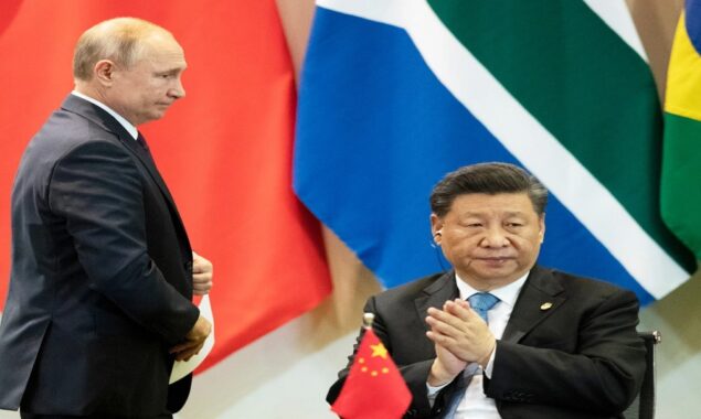 China advises Russia that all parties should work together to resolve Ukraine crisis