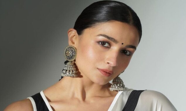 Alia Bhatt dismisses report that Ranbir Kapoor is going to “pick” her up in the UK: I’m not a parcel