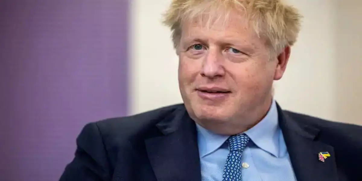 Boris Johnson 'actively thinking about' third term as PM