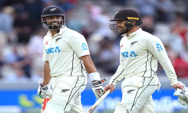 New Zealand recuperate against England to hold onto control of first Test